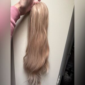 Drawstring 24” ponytail in blond